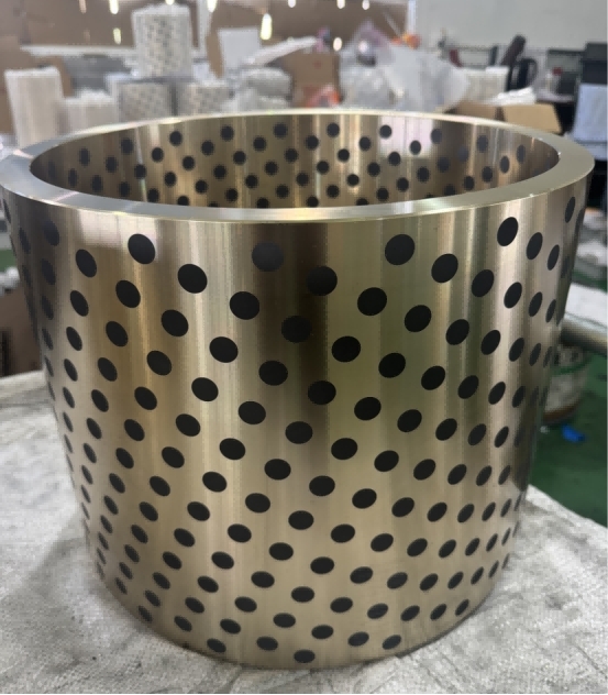 Innovación integrada de tecnología de materiales: rodamientos de lubricantes y latón de aluminio allanan el camino para equipos eficientes y confiables